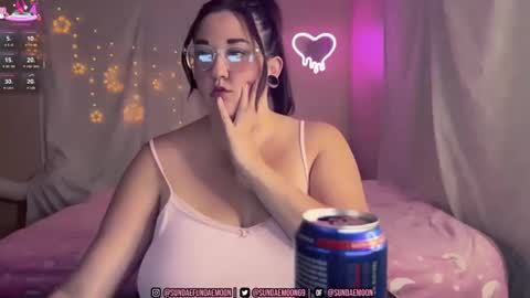 Snapshot of sundaemoon chatting on 09-23-25, 02:36 sundaemoon online show from 09-23-25, 02:36