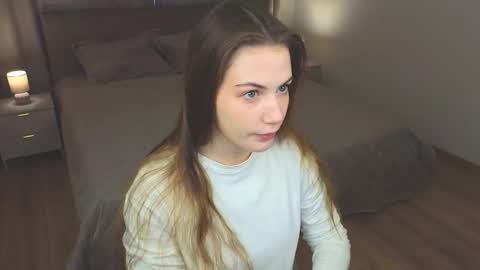 Angella online show from 01-14-26, 05:13