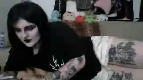 sundaygoth online show from 06-21-26, 02:52