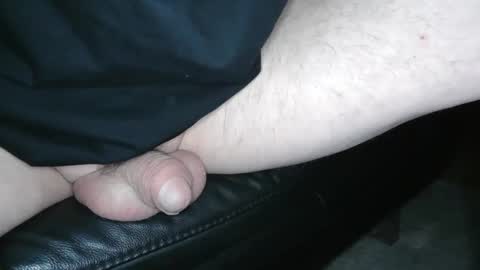 Snapshot of sundicksun chatting on 10-29-25, 05:42 s online show from 10-29-25, 05:42