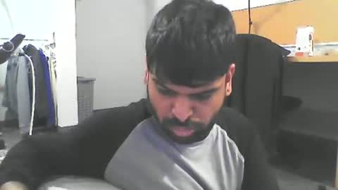 Snapshot of sundoog chatting on 03-05-25, 12:33 Sundoog online show from 03-05-25, 12:33