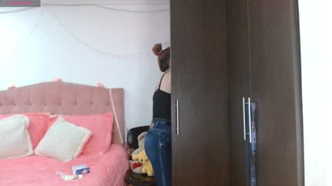 Jeraldine online show from 01-25-25, 12:27