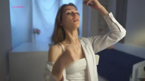 Kate online show from 09-25-25, 04:05