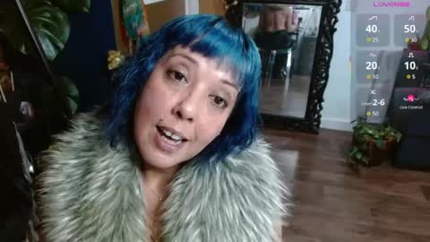 Sunni Knight online show from 05-08-26, 01:44