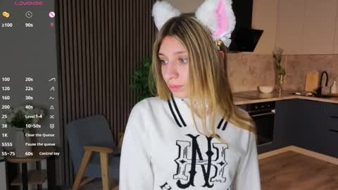 Kiki online show from 03-23-26, 11:03