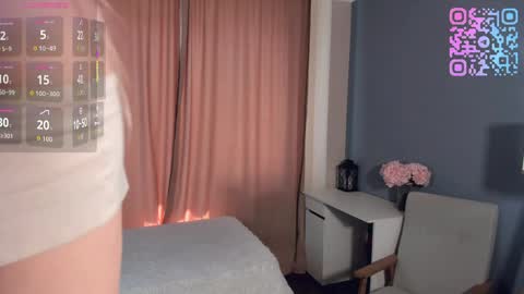 Kiki online show from 04-09-26, 06:19