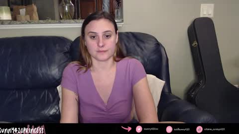 Snapshot of sunny420princess chatting on 12-19-24, 01:28 Sunny420 online show from 12-19-24, 01:28