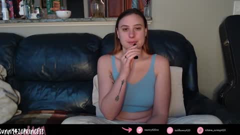 Snapshot of sunny420princess chatting on 12-28-24, 12:35 Sunny420 online show from 12-28-24, 12:35