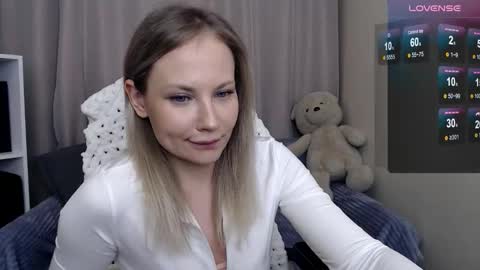 Naomi online show from 02-08-26, 07:06