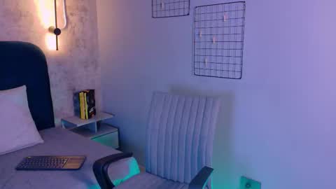 Sunny River online show from 03-28-26, 12:16