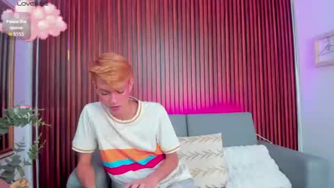 Snapshot of sunnyboy29_ chatting on 06-18-26, 04:46 SUNNY online show from 06-18-26, 04:46