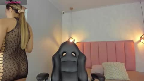  S U N N Y online show from 03-04-26, 12:33