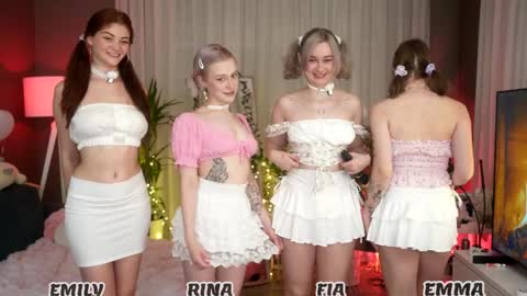 Snapshot of sunnyfia chatting on 09-27-25, 01:21 Fia - TG - Mia - Alice - online show from 09-27-25, 01:21