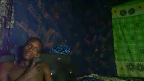 Snapshot of sunnyjohn447 chatting on 01-18-26, 08:12 Sunnyblack2 online show from 01-18-26, 08:12