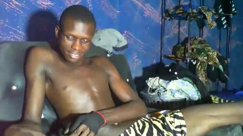 Snapshot of sunnyjohn447 chatting on 02-09-26, 10:08 Sunnyblack2 online show from 02-09-26, 10:08