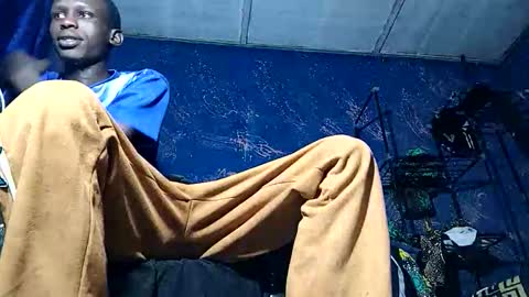 Snapshot of sunnyjohn447 chatting on 02-22-26, 07:29 Sunnyblack2 online show from 02-22-26, 07:29