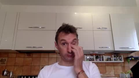 sunnypepito23 online show from 12-14-25, 08:41