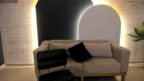 Sunny Rivers online show from 03-11-26, 06:25