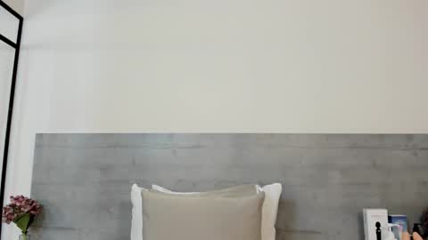 sunnywhitee online show from 02-06-26, 07:39