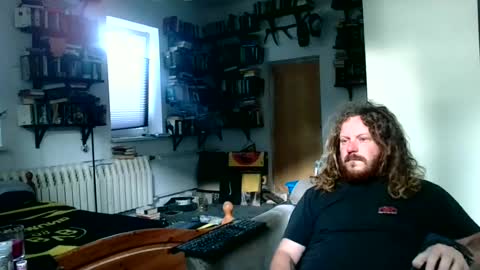 Snapshot of sunr1sa chatting on 07-13-26, 04:26 sunr1sa online show from 07-13-26, 04:26