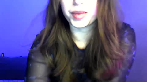 Snapshot of sunset_li chatting on 03-12-25, 02:34 Lisa online show from 03-12-25, 02:34