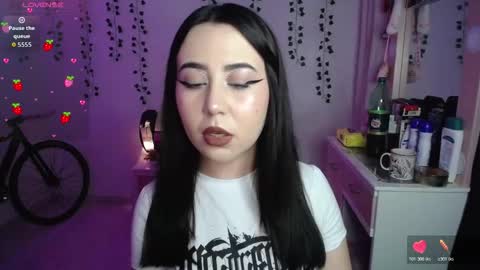 Sunset online show from 12-19-25, 04:41