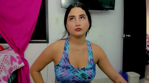 Andrea Rodriguez online show from 12-08-24, 07:00