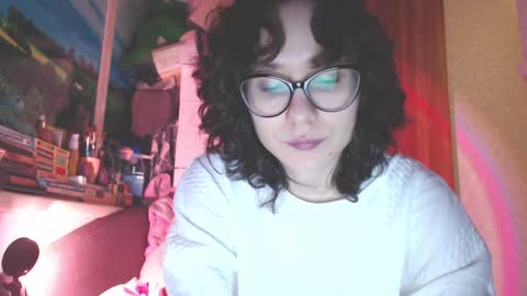 Hella online show from 12-27-24, 12:23