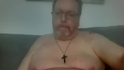 Snapshot of sunspotbaby chatting on 06-11-26, 09:35 Sunspotbaby online show from 06-11-26, 09:35