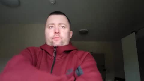 FORMYLOVE online show from 12-18-25, 09:04