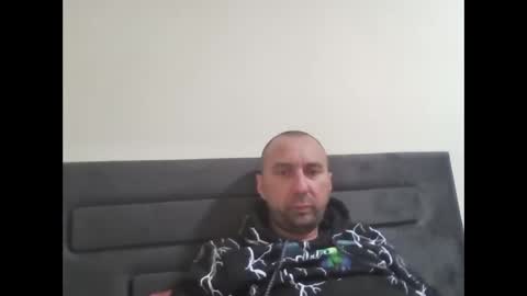 Snapshot of super42835015 chatting on 10-07-25, 06:27 super42835015 online show from 10-07-25, 06:27