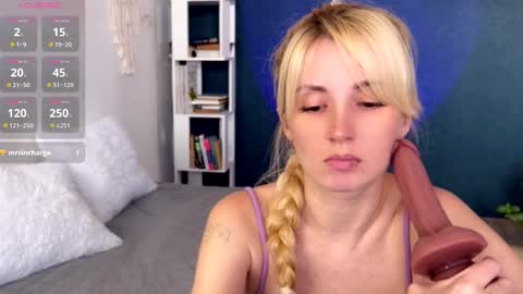 Snapshot of super_peach_stream chatting on 09-20-25, 01:56 ANNApvt open full info in bio online show from 09-20-25, 01:56