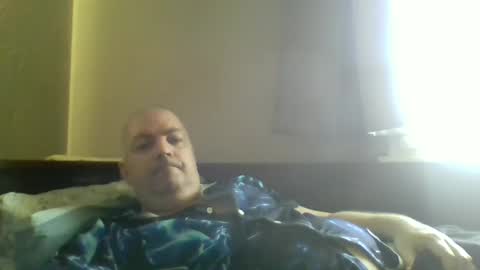 Snapshot of superboy78 chatting on 02-04-25, 10:43 superboy78 online show from 02-04-25, 10:43