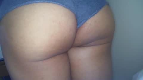 Snapshot of superboy977 chatting on 07-05-26, 12:06 superboy977 online show from 07-05-26, 12:06