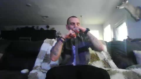 Guero Cash online show from 02-18-26, 01:40