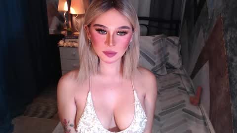 CARMINA online show from 02-27-26, 01:05