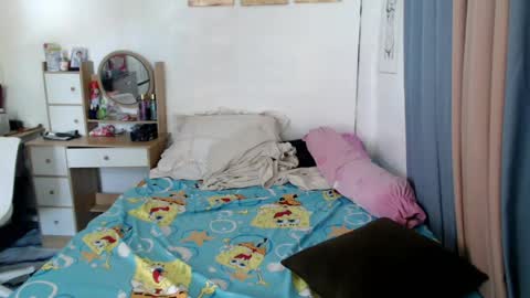 Snapshot of superhotvaleria chatting on 07-18-26, 03:54 Im val online show from 07-18-26, 03:54