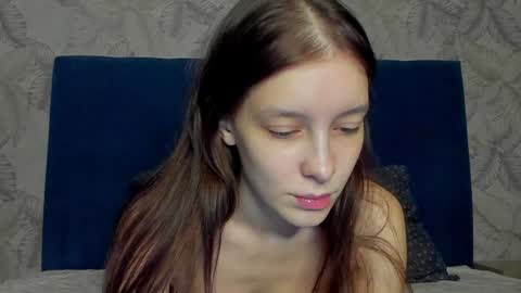 Una online show from 12-20-24, 05:14