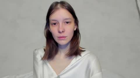 Snapshot of superior_cat chatting on 05-12-26, 10:29 Una online show from 05-12-26, 10:29