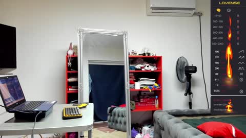 supermanboyxxl online show from 01-02-25, 07:01