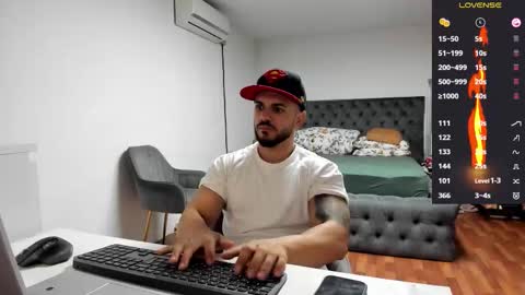 supermanboyxxl online show from 10-10-25, 05:50