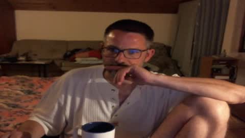 supersquirrel81 online show from 06-18-26, 09:08