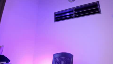 Snapshot of suprasexyjohn chatting on 07-16-26, 02:06 llllSupra llll online show from 07-16-26, 02:06