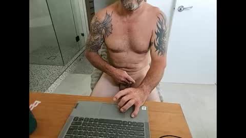 surfdog2908 online show from 02-19-25, 02:23