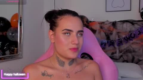 Susan online show from 10-22-25, 08:52