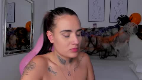 Susan online show from 10-29-25, 08:10