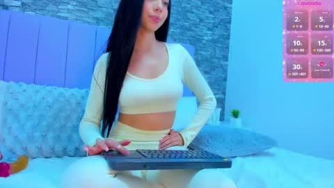 susana_ross8 online show from 11-21-25, 05:17