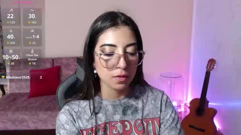 Susana hendrix    online show from 03-15-26, 06:14