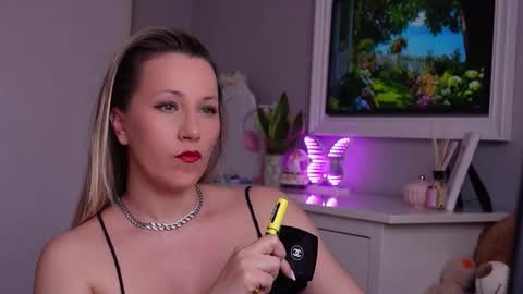 SusanJewel online show from 03-27-26, 07:47