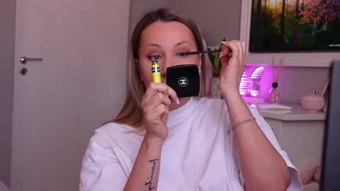 SusanJewel online show from 04-07-26, 08:48